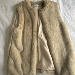Babaton Cream Faux Fur Vest